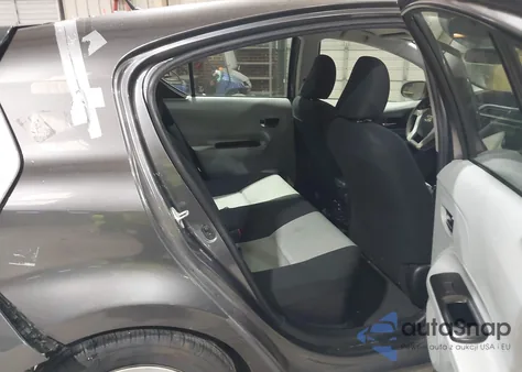 2012 Toyota Prius C Two z USA, uszkodzony, nr VIN JTDKDTB35C1025500